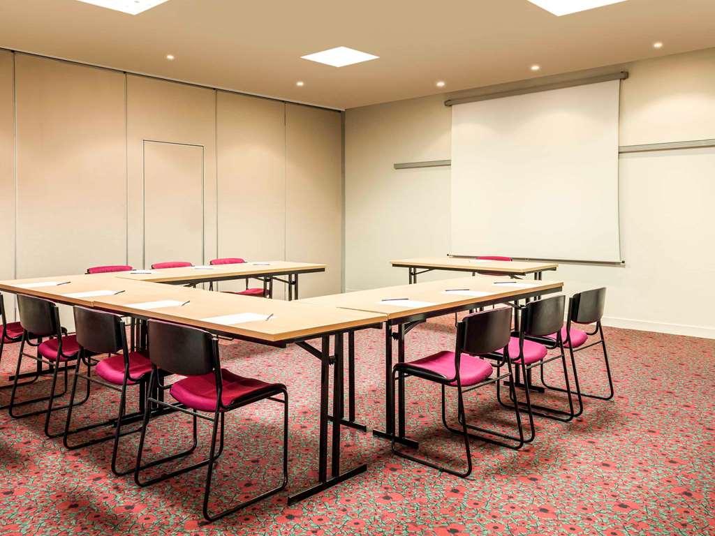 Ibis Paris Porte De Bercy Шарантон-ле-Пон Удобства фото
