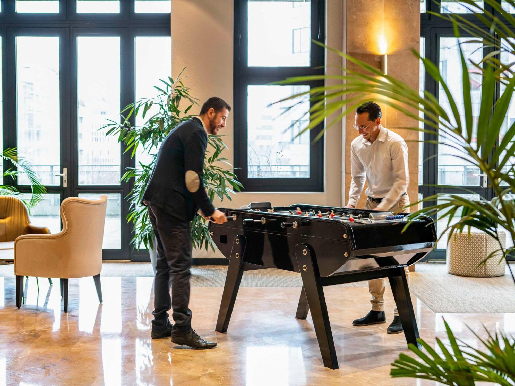 Ibis Paris Porte De Bercy Шарантон-ле-Пон Экстерьер фото