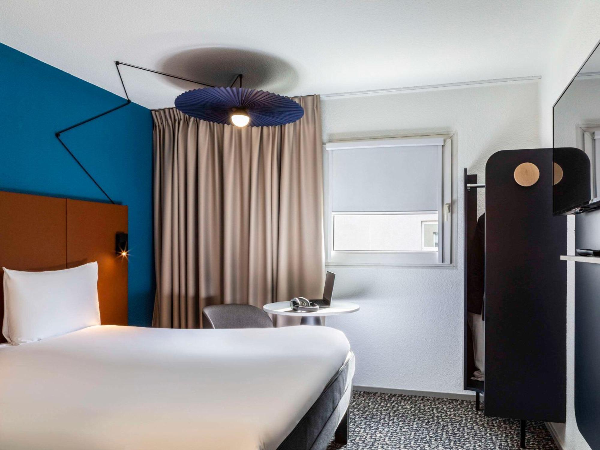 Ibis Paris Porte De Bercy Шарантон-ле-Пон Экстерьер фото